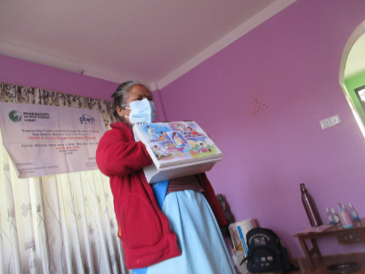 Schulung von Frauen zu Gesundheitsthemen in Nepal
